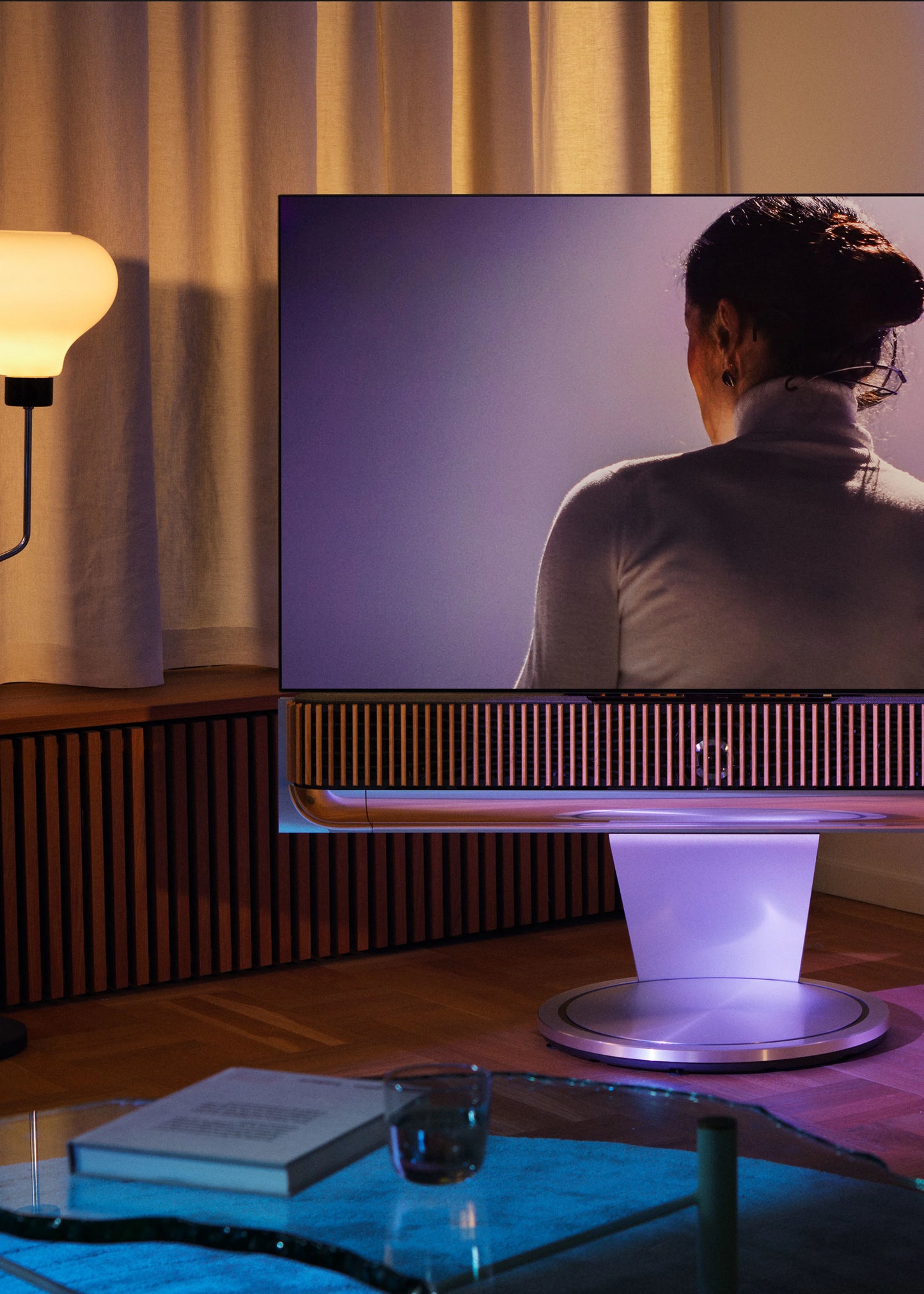 Bang & Olufsen Beovision Home Theatre TV 5