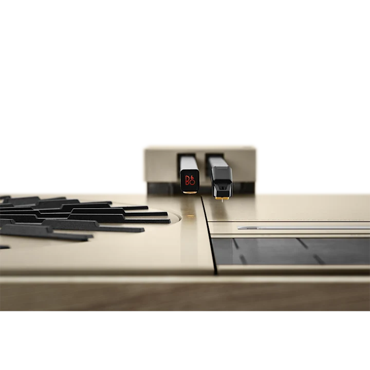 Bang & Olufsen Beogram 4000C A Classic Reborn Champagne, Light Oak Record Player 7
