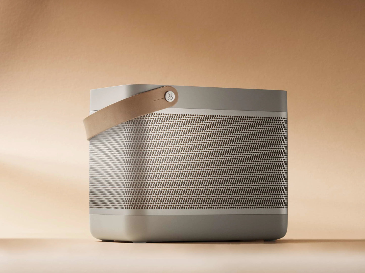 Bang & Olufsen Beolit 20 Powerful Bluetooth Speaker 18
