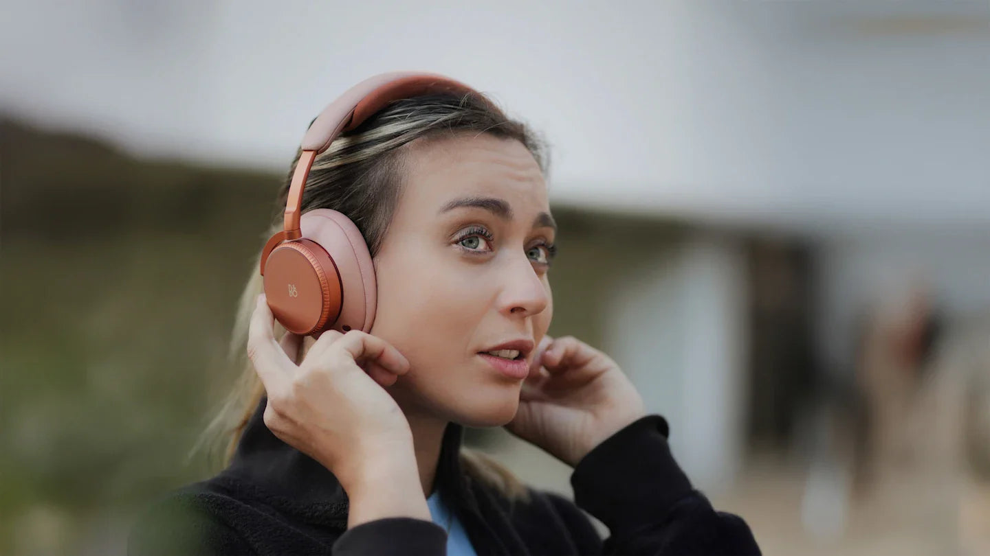 Bang & Olufsen Beoplay H100 Ear Headphones 12